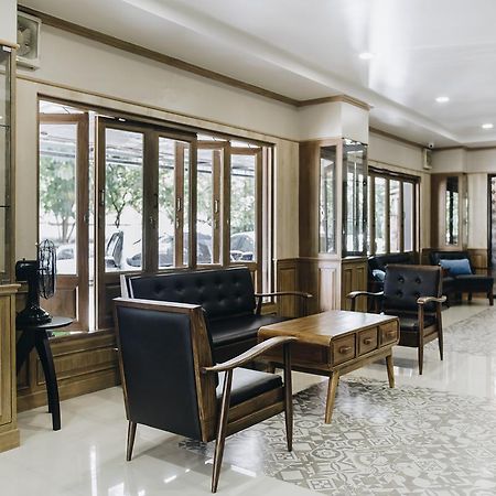 The Doze Chiang Mai Hotel Exterior photo